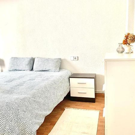Apartamento A 200 Metros Paseo Zorrilla Valladolid Exteriör bild